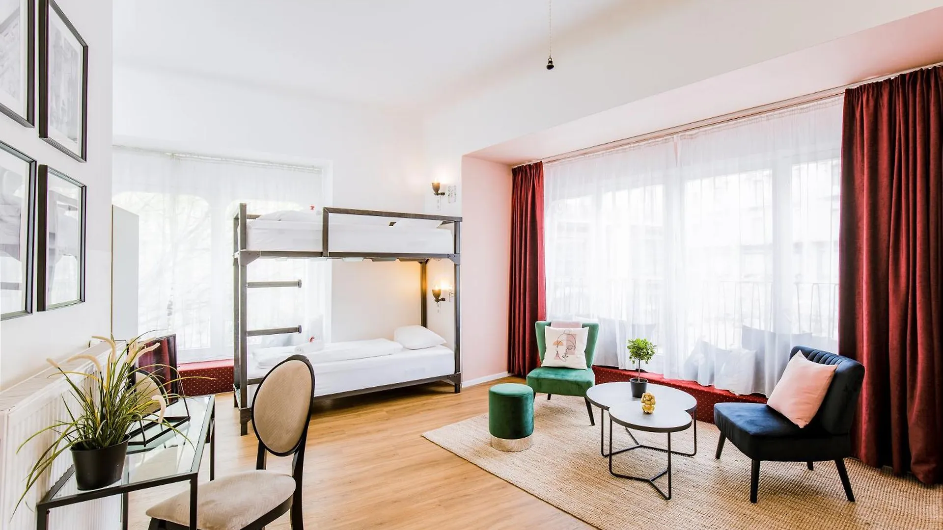 Maverick Ensuites Budapest Hungary