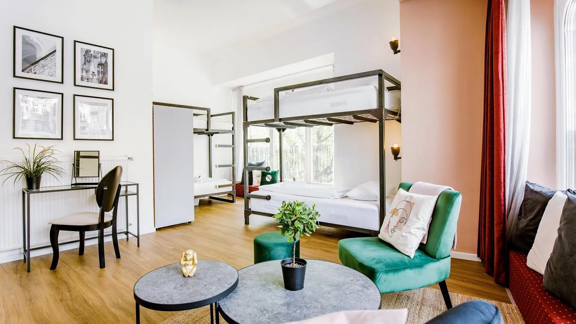 Maverick Ensuites Budapešť Hostel