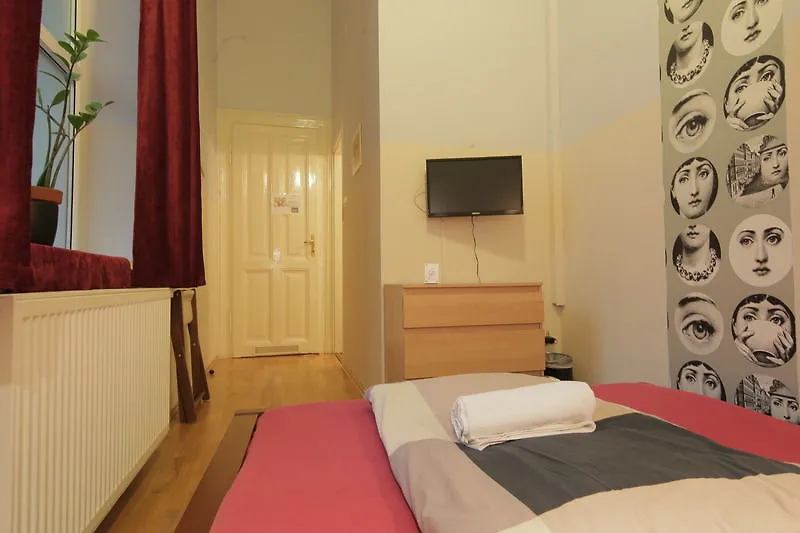 Maverick Ensuites Budapešť 2*,  Maďarsko