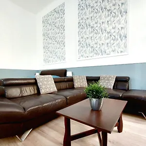 Apartment Eoetvoes